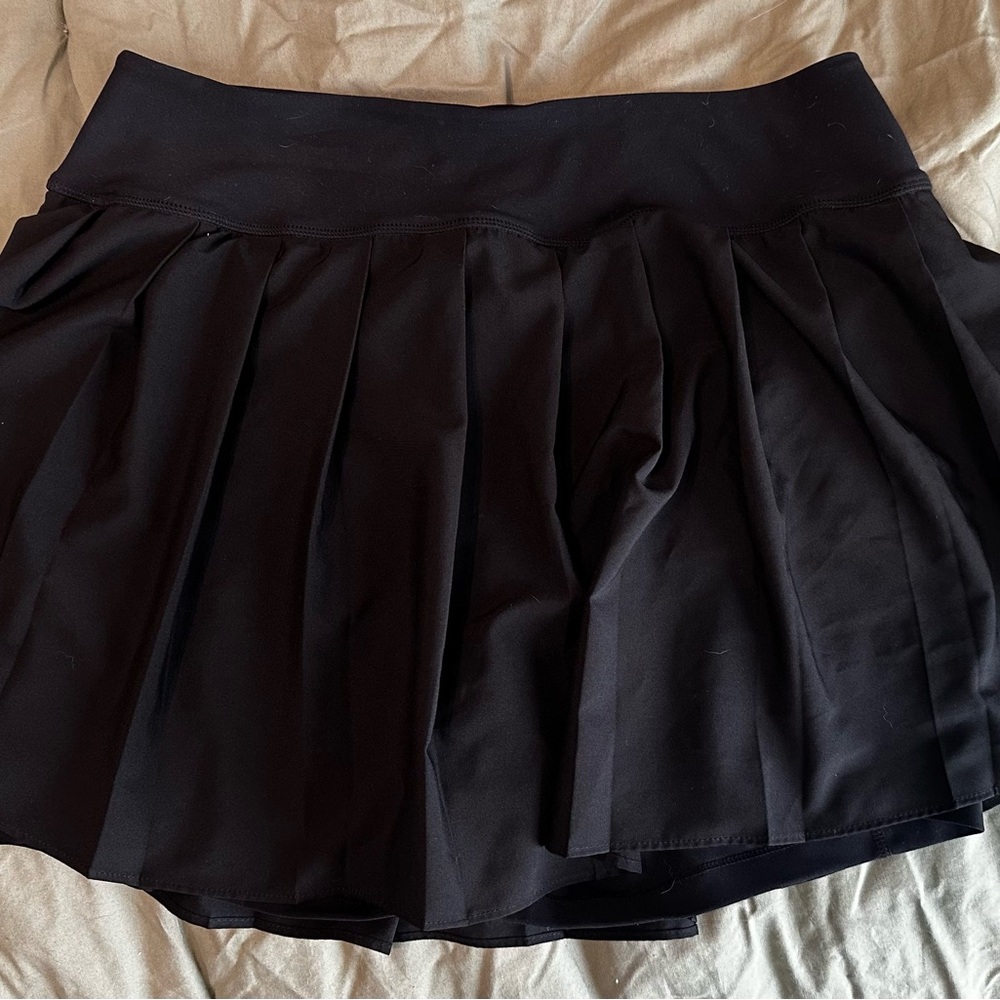 Old Navy Black Skort